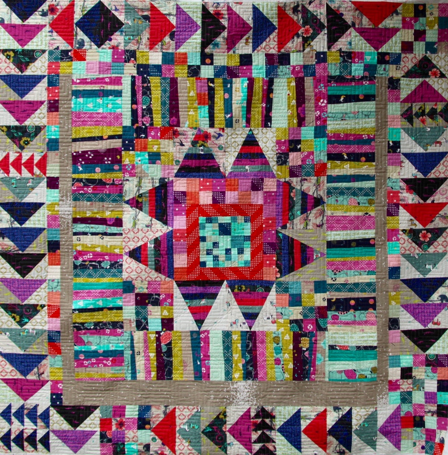 Modern Medallion quilt Kit fabrics and 12pp pattern Winding Road fabrics beyondthereef pattern