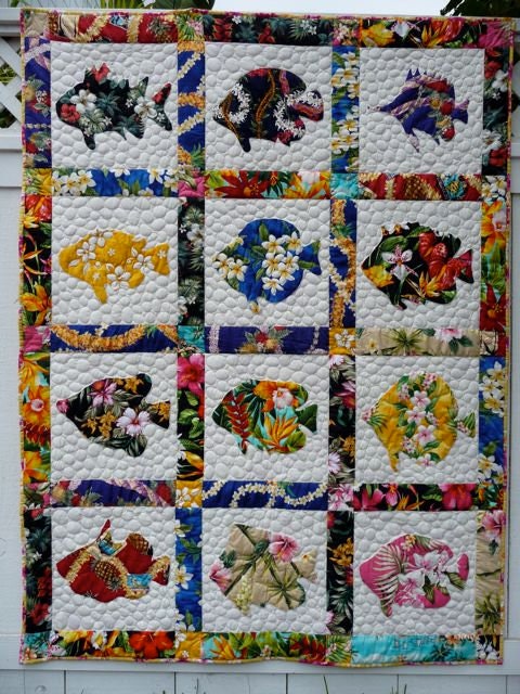 Quilt Pattern HUKILAU beyond the reef pattern Natalie Barnes Non Traditional Hawaiian Quilt pattern