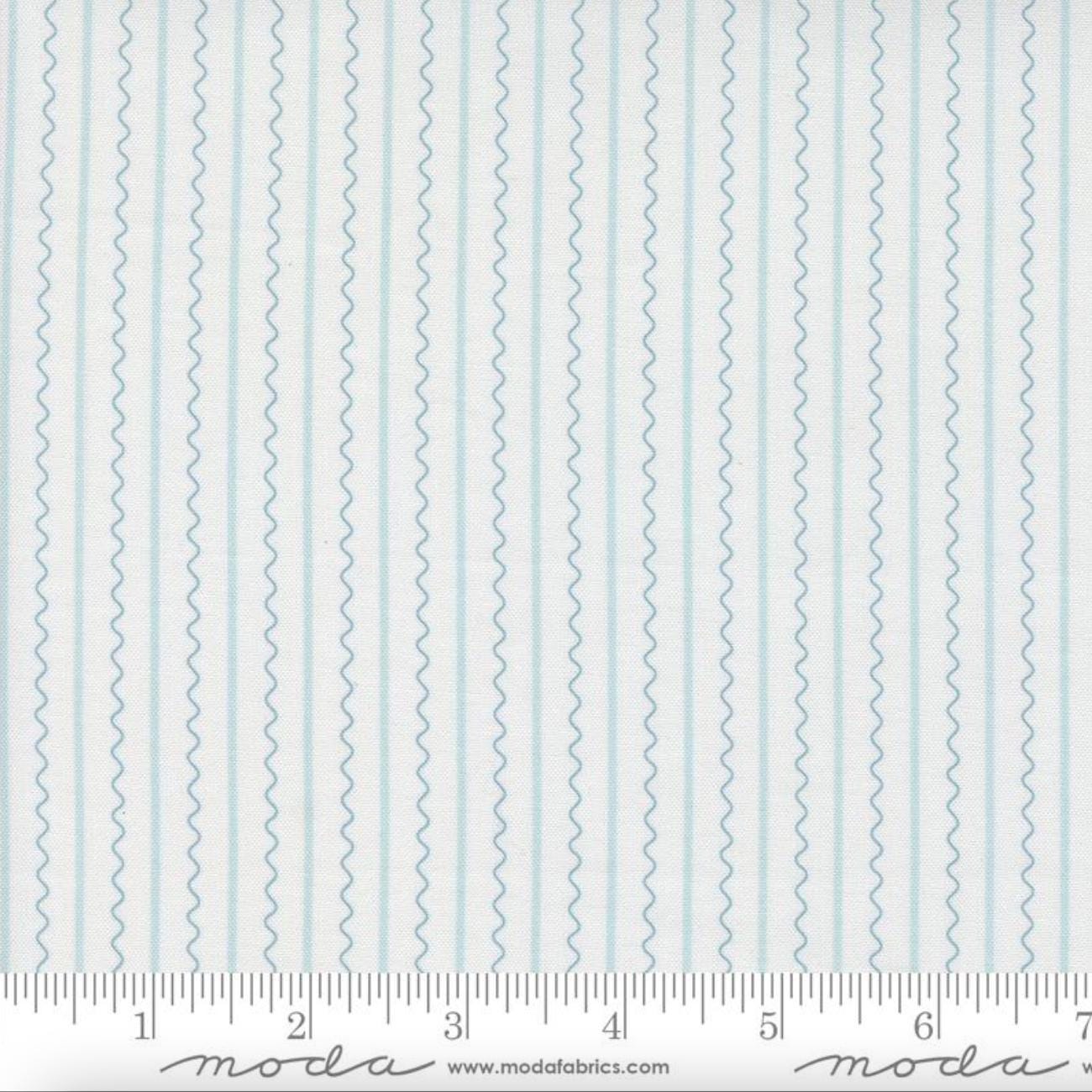 NEW Mixed Bag Bonbons Jen Kingwell White Blue Moda Fabrics Premium quilting cottons BTHY 18257 11