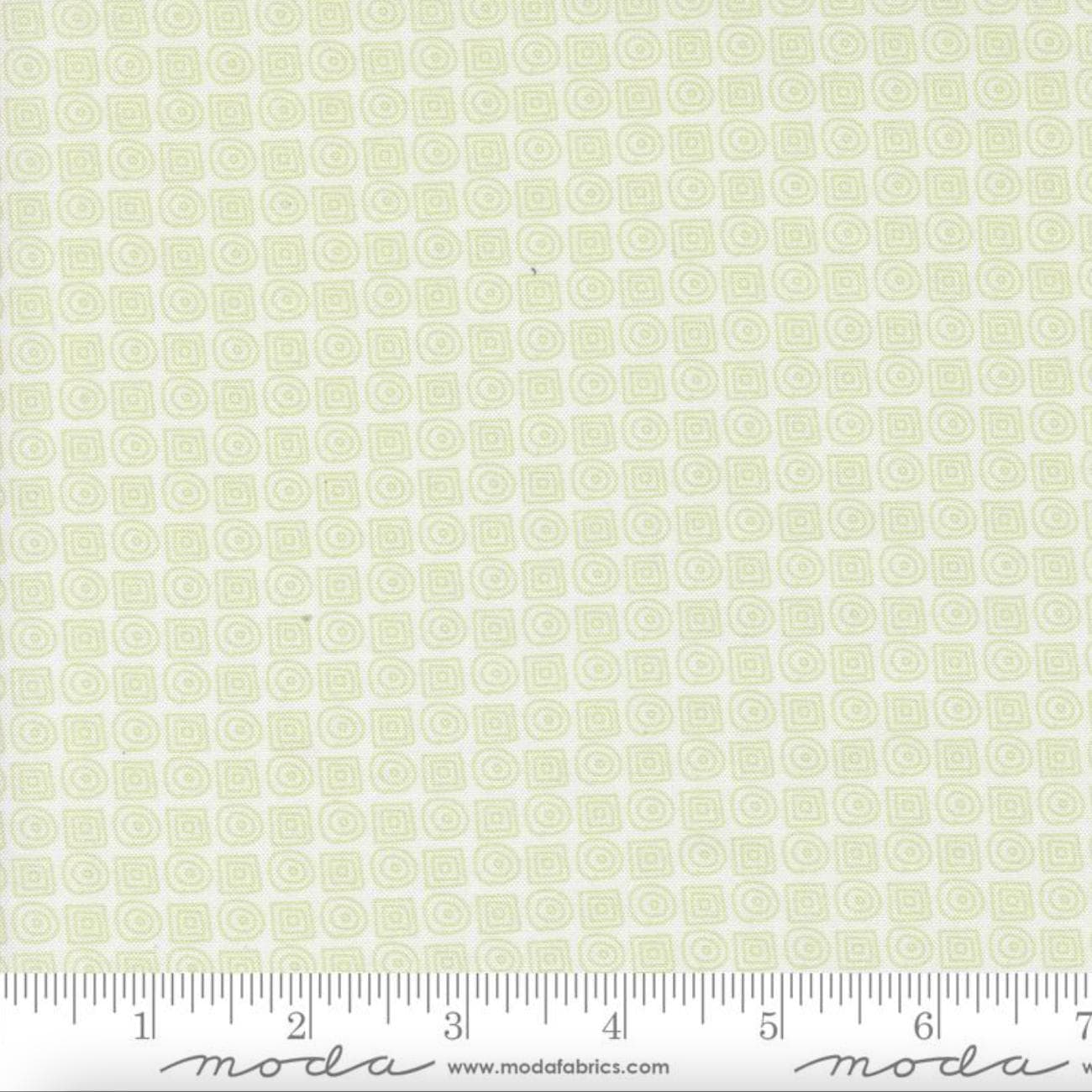 NEW Fat Quarter bundle Jen Kingwell Mixed Bag Bonbons Low Volume Backgrounds Moda Fabrics Premium quilting cottons