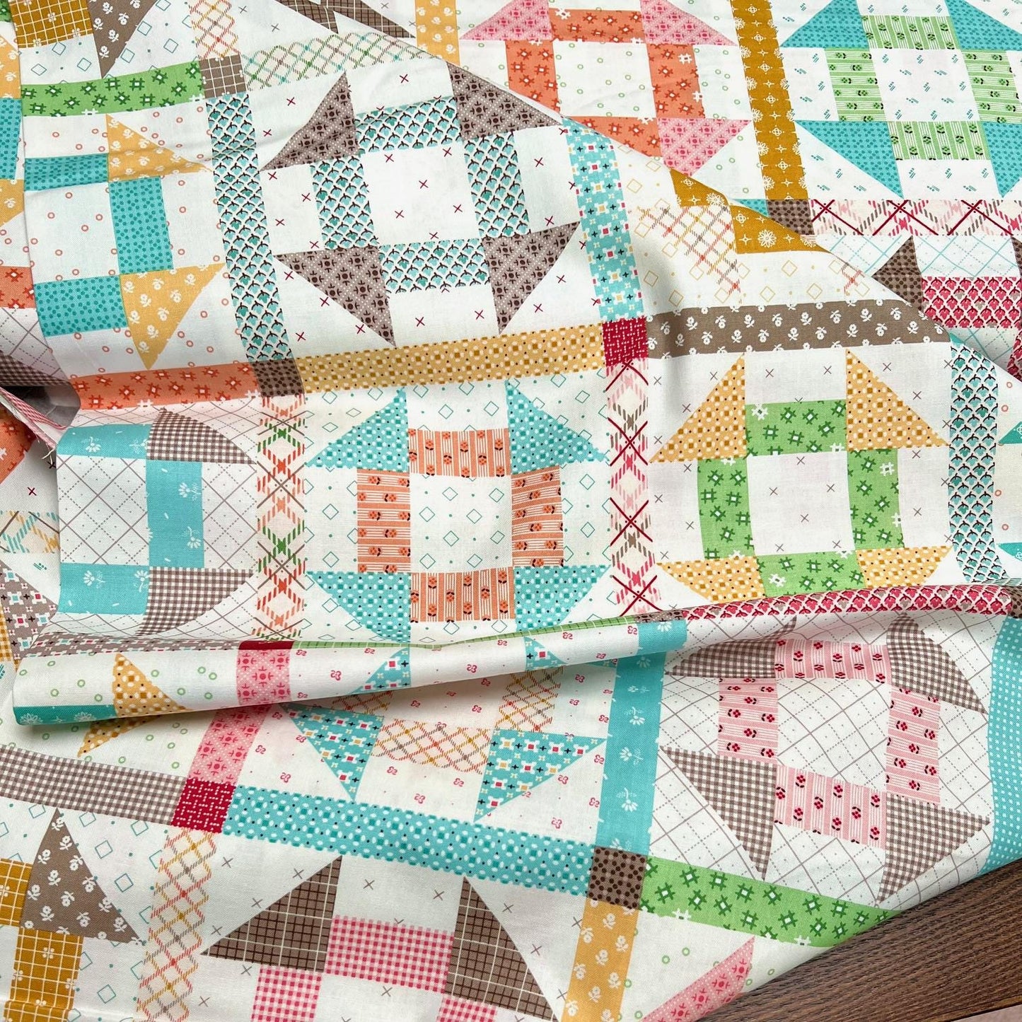 Lori Holt Prim Churndash fabric BTY by the yard Color Cream C9708-CREAM Riley Blake