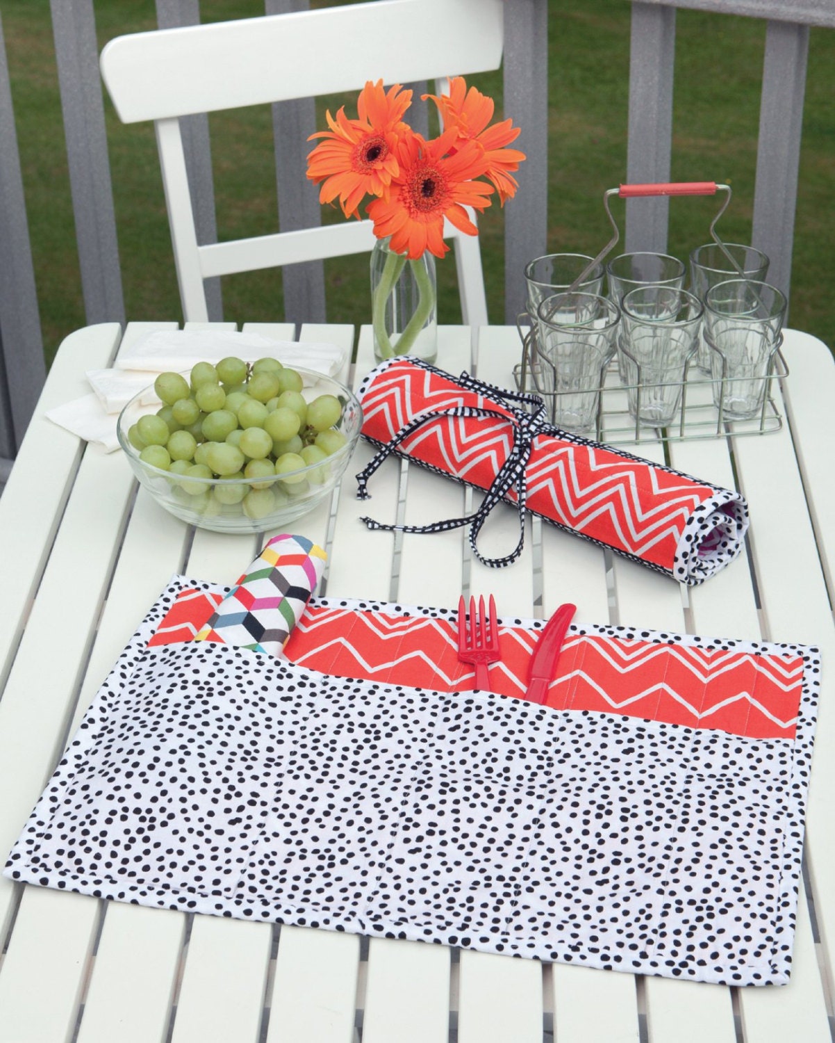 SALE Quilting Instruction book 87pp - A Modern Twist by Natalie Barnes with Angela Walters That Patchwork Place publisher