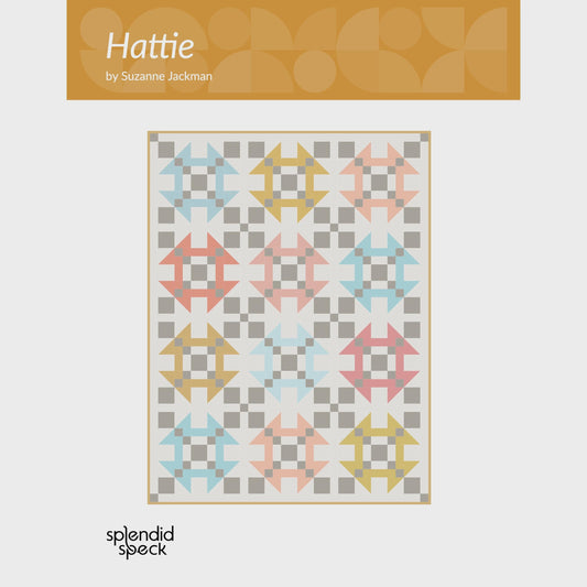 Hattie quilt pattern by Suzanne Jackman Modern Quilt Pattern Splendid Speck Modern Quilting