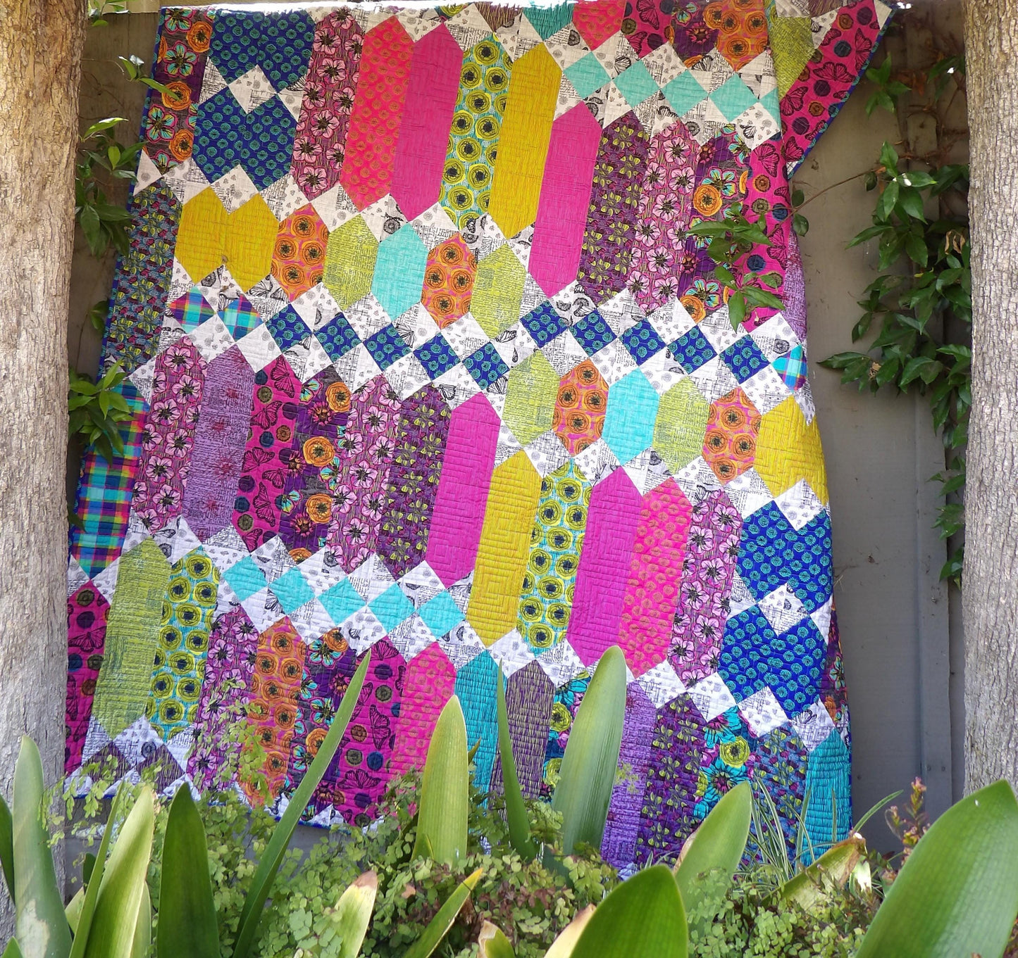 WORLD'S FAIR quilt KIT Winding Road Fabrics and pattern 64 x 80