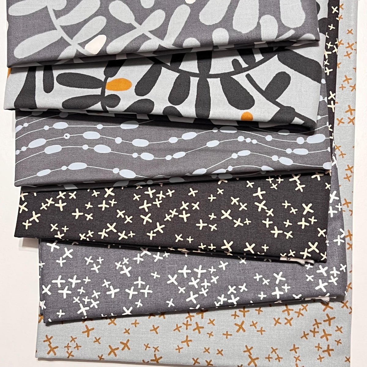 NEW Mira fabric bundle 5 half yards Zen Chic BTHY Moda quilting cotton