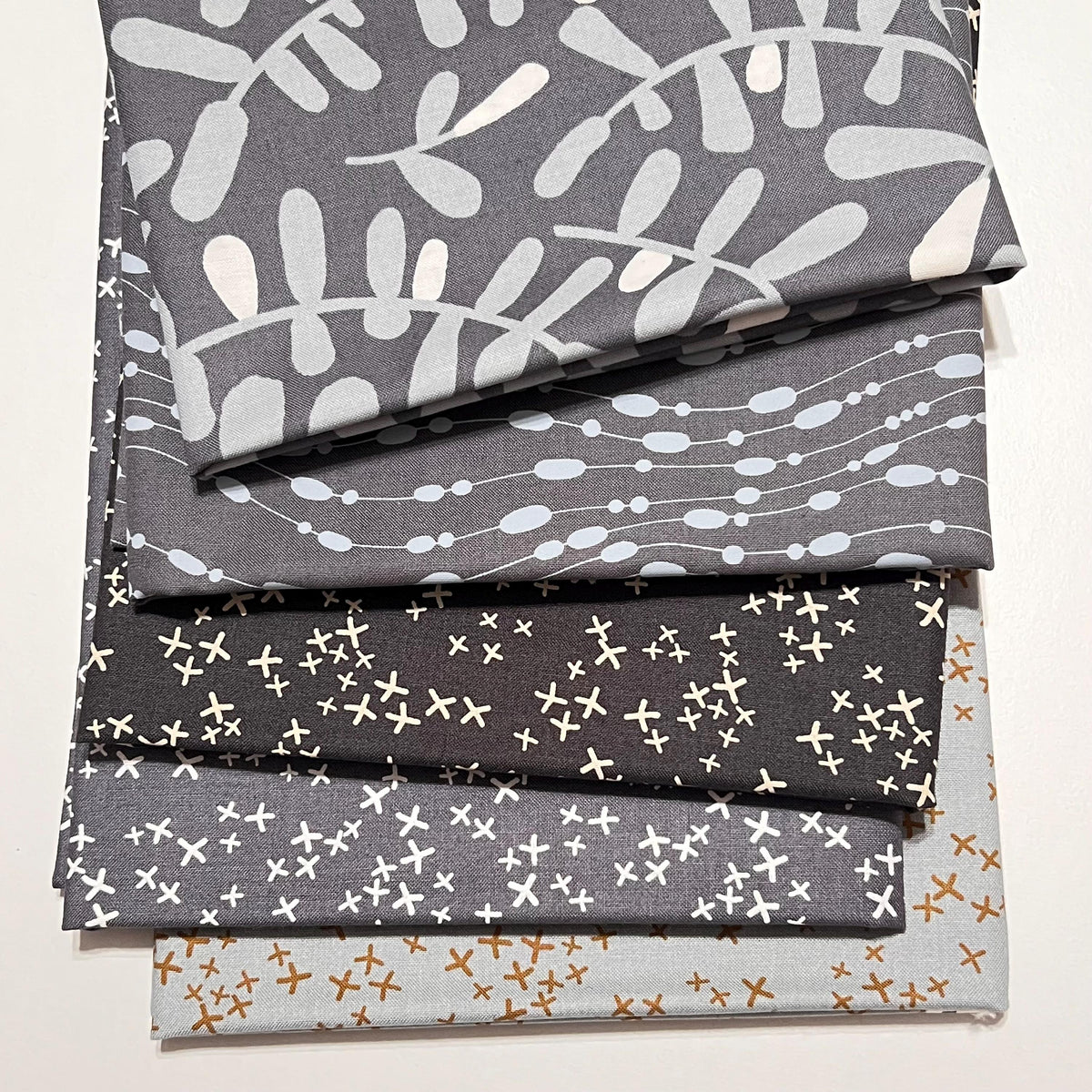 NEW Mira fabric bundle 5 half yards Zen Chic BTHY Moda quilting cotton