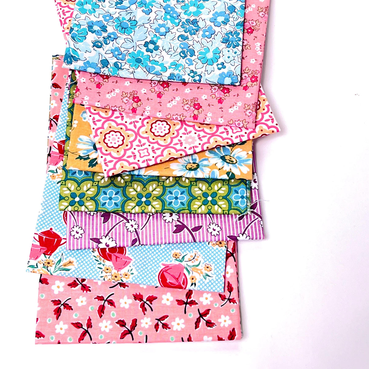 Lori Holt Fabric EIGHT fat quarters Riley Blake